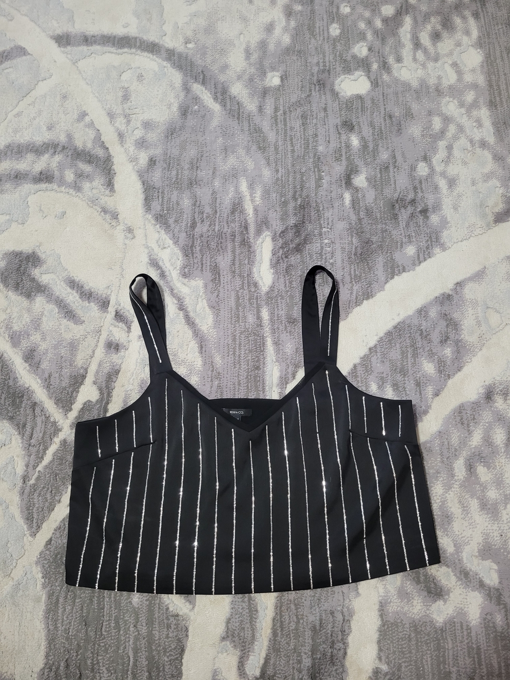 RW&CO Women Black Cropped Satin Camisole with Metallic Stripe Detail Size XL